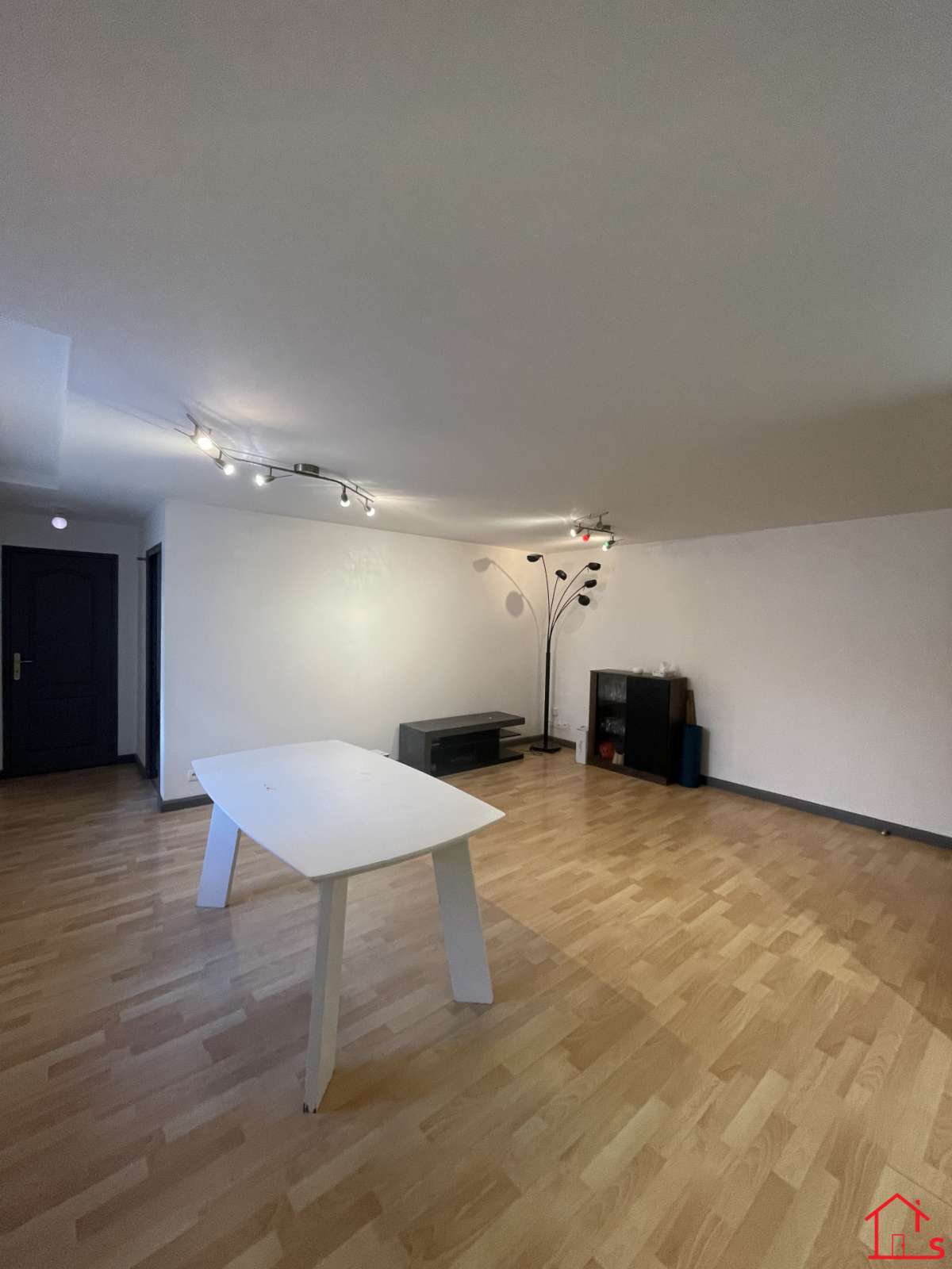 Appartement F3 Saizerais *